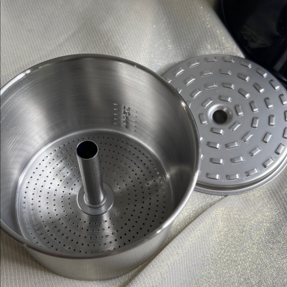 Cuisinart 12 Cup Stainless Steel Electric Coffee Percolator Detachable Base - Picture 11 of 12